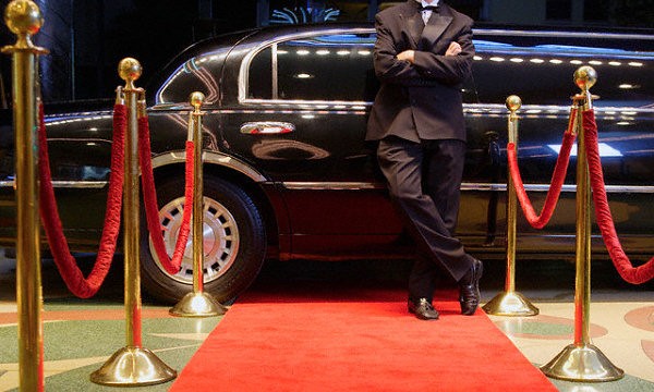 Concierge “golden key” servicesPrivate security for you & your family  Upgrades on a range of services  Preferred rates on a range of services